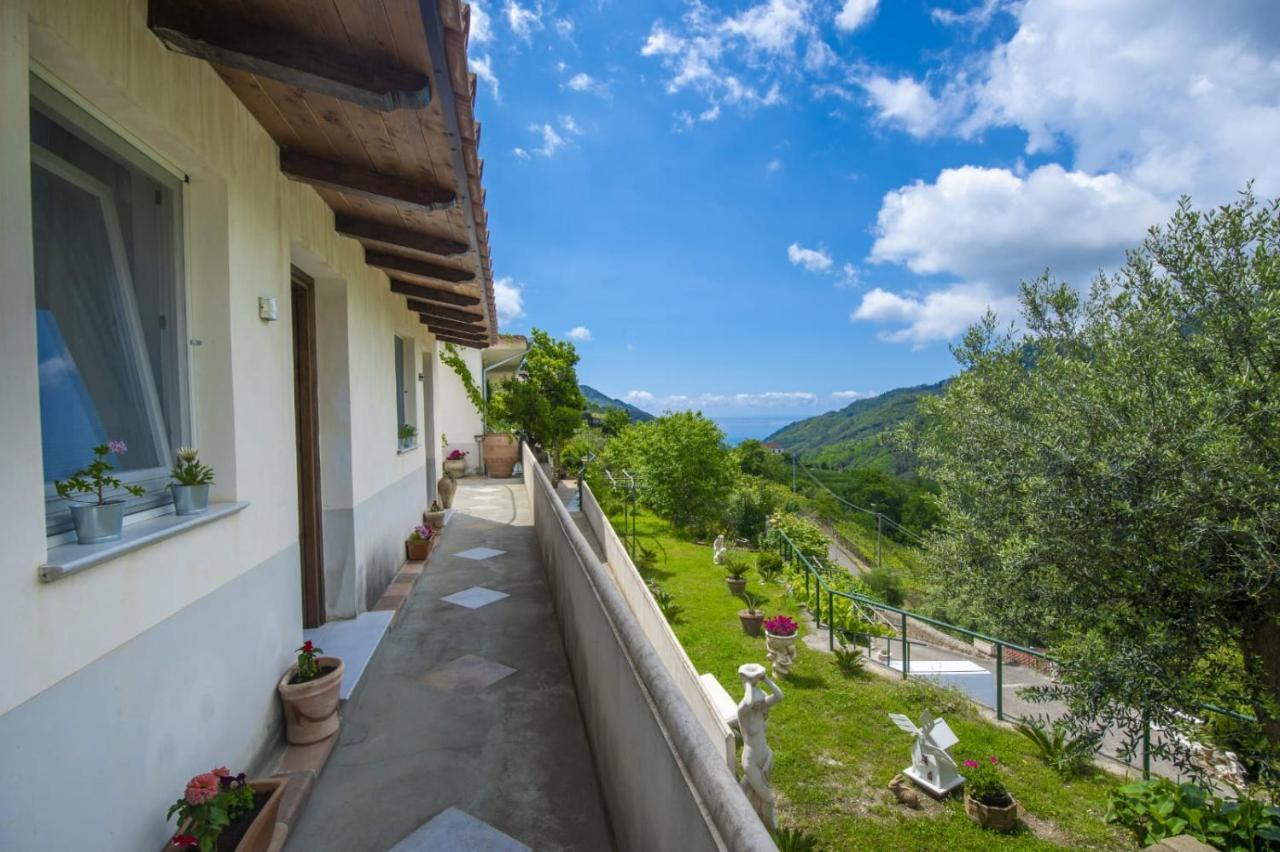 Il Mandorlo Bed and Breakfast Tramonti Exteriör bild